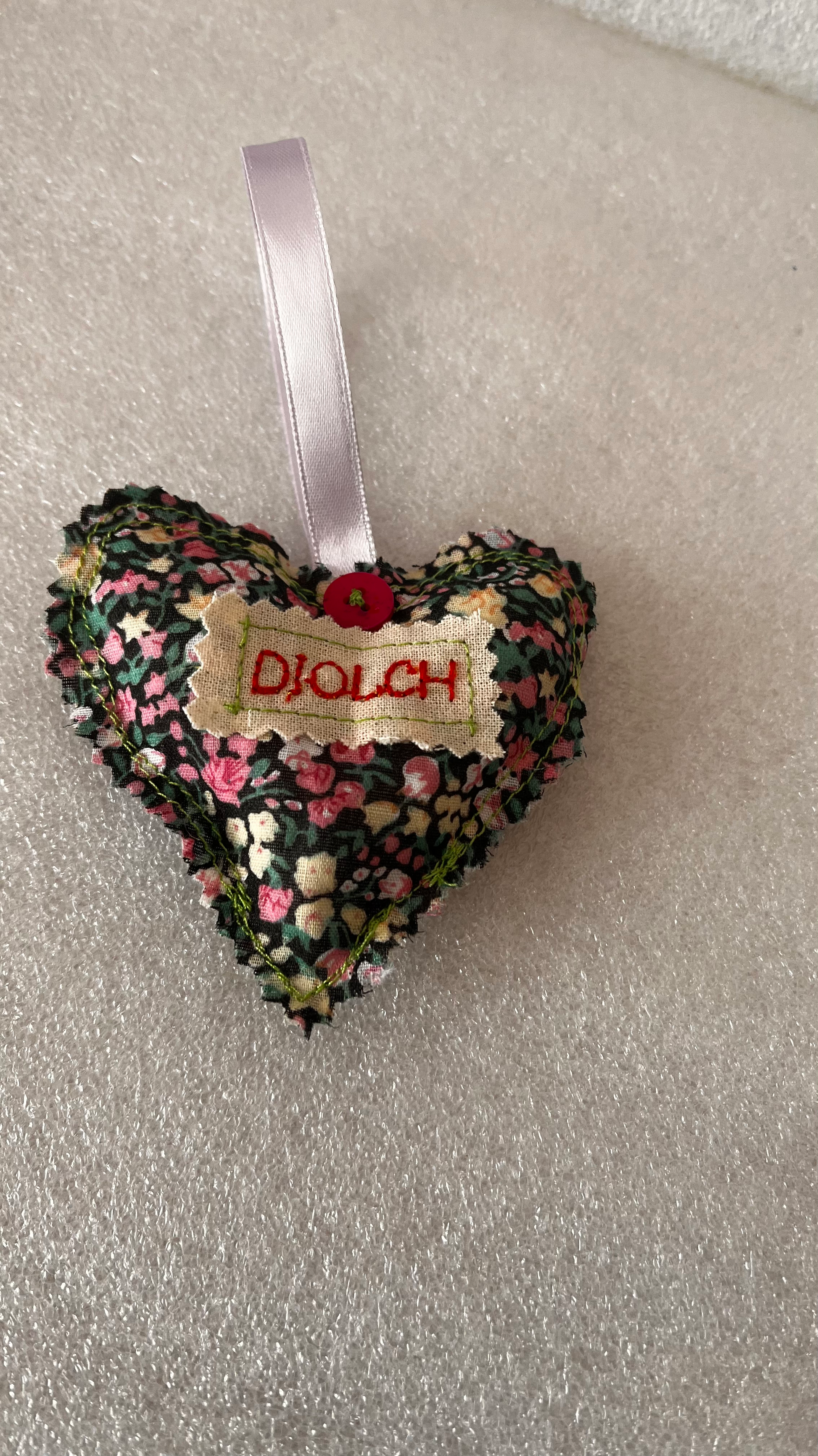 Mini diolch heart - welsh theme gifts  image 0